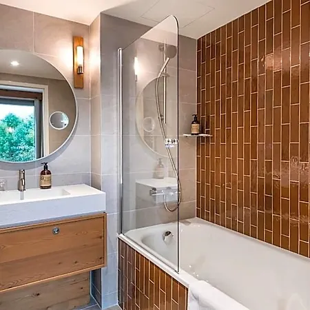 Hotel D'aillon Et D'ailleurs 4*